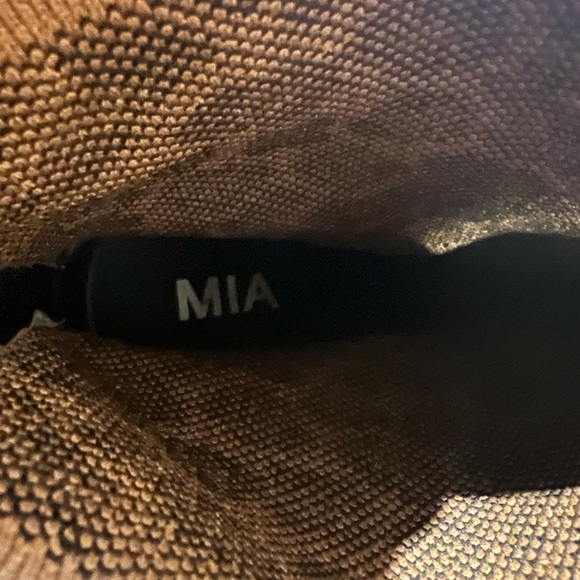 NOT FOR SALE - Picture 9 of 13